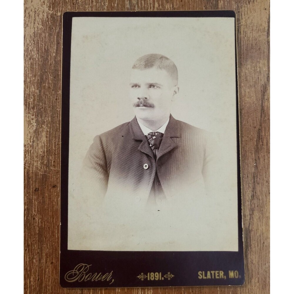 1891 Victorian Cabinet Card Photo Dapper Man Corduroy Suit Moustache Slater MO